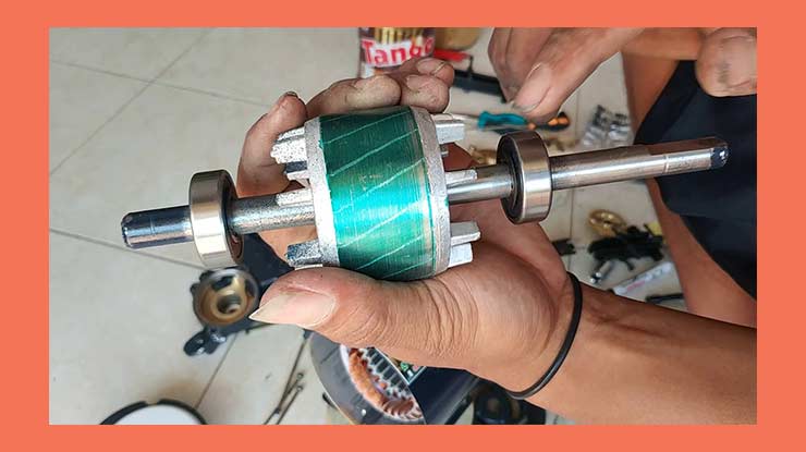 Mengganti Bearing Dinamo