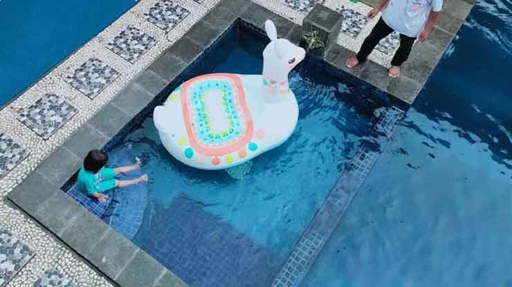 Villa di Purwokerto Dengan Kolam Renang Kirana Private Pool