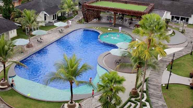 Villa di Purwokerto Dengan Kolam Renang